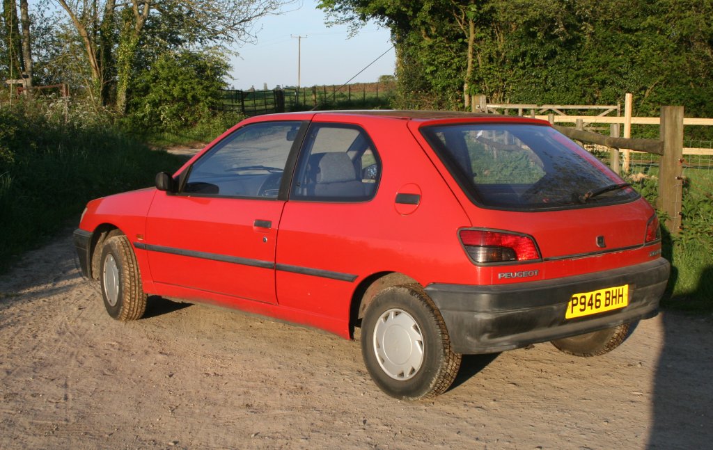 97 Peugeot 306 1.9 XND Â£400 SOLD sussex | Retro Rides